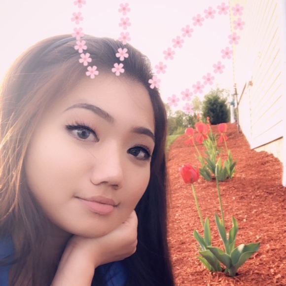 Meet your Posher, Lin - Picture 2 of 2